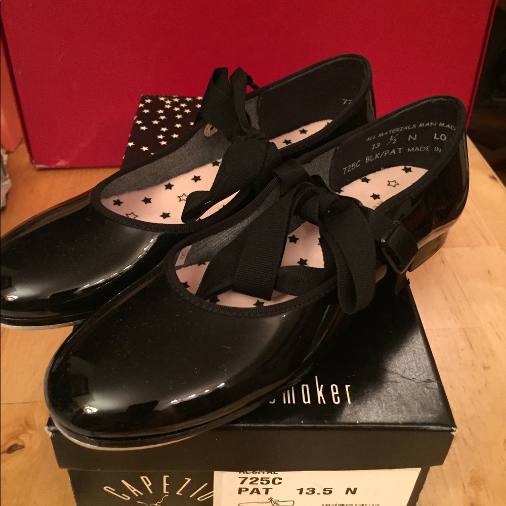 COPY - NEW Capezio Tap Girls Shoes, s.2.5